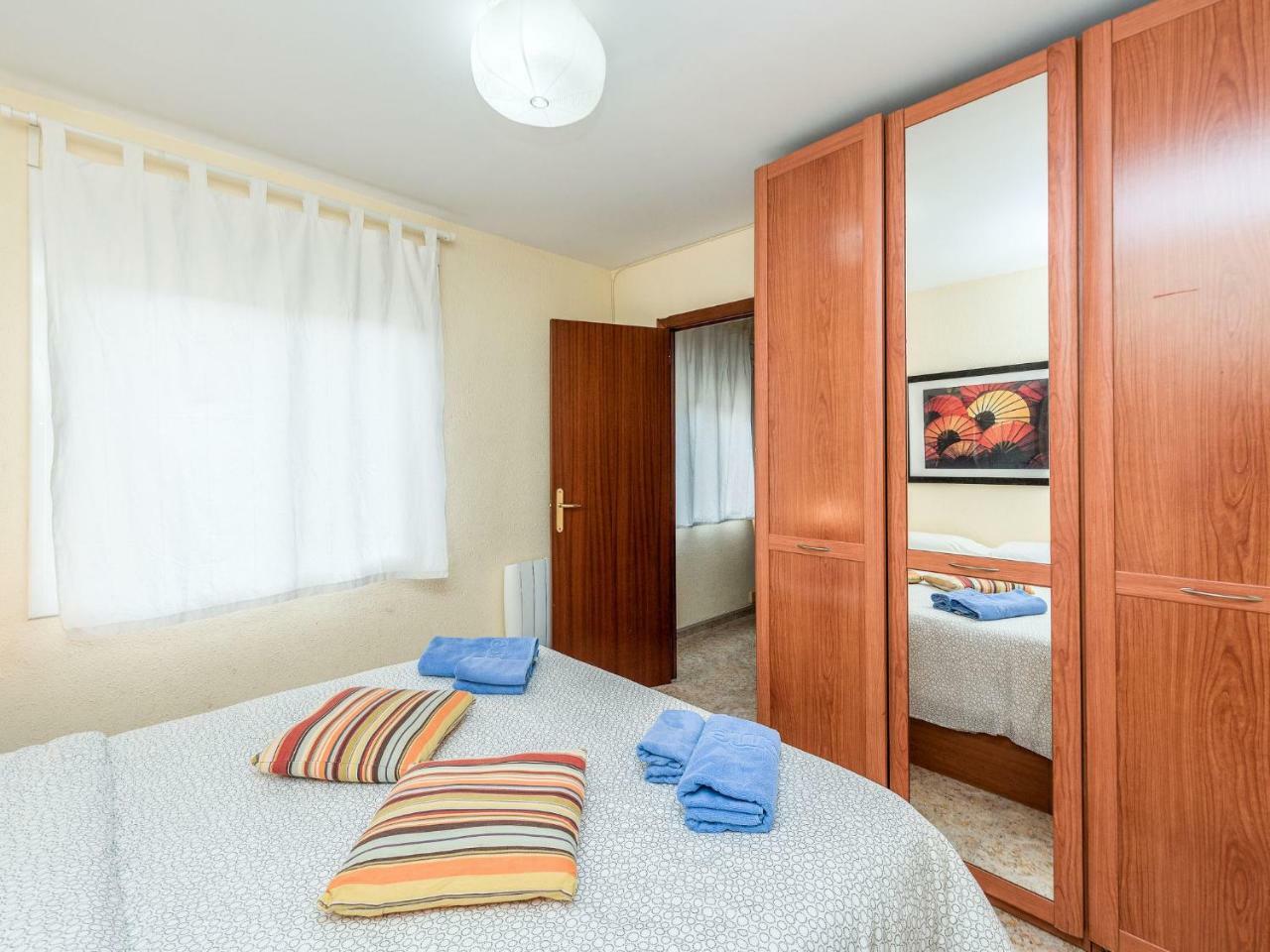 Apartment Camp Nou- Travessera De Les Corts By Interhome Barcelona Exterior photo